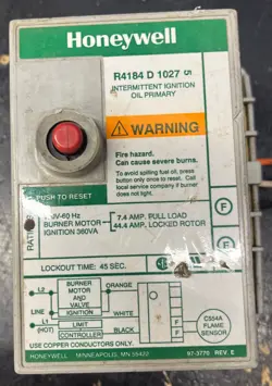 HONEYWELL R4184 D 1027 OIL BURNER PRIMARY CONTROL