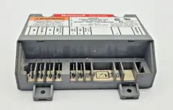 HONEYWELL S8600M IGNITION CONTROL MODULE CONTINUOUS RE-TRY MN 55422