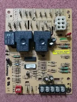 BOARD HQ1011543HW