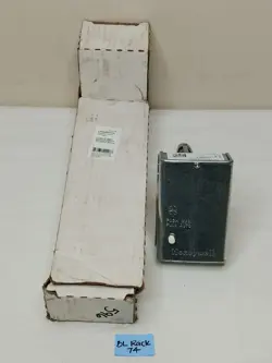 *NO ACCESSORIES* NOS