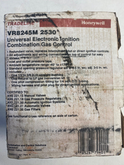 VR8245M