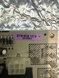 ST9160B1076