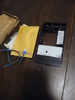 3-POSITION SWITCH SUBBASE