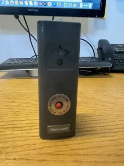 HONEYWELL L4006H1004 HIGH LIMIT AQUASTAT CONTROLLER