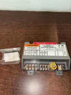 NEW HONEYWELL S8610M1029 UNIVERSAL REPLACEMENT INTERMITTENT PILOT MODULE  B370