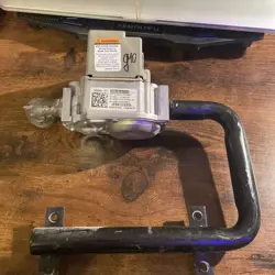 FURNACE GAS VALVE HONEYWELL VR8205S2379