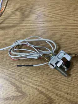 IGNITION CS8840C1751