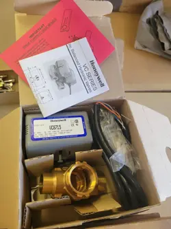 VALVE VC8715AM1000/U NEW