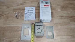 HONEYWELL T651A3018 MEDIUM DUTY LINE VOLTAGE THERMOSTAT - BEIGE (OPEN BOX)