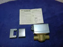 HONEYWELL V8043F 1036 UNIVERSAL MOTORIZED ZONE VALVE NOS 3/4