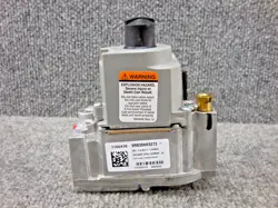 UNUSED HONEYWELL VR8304H3273 GAS VALVE