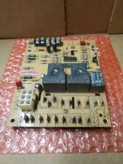 BOARD USED GOOD