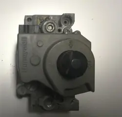 VR8304K4814
