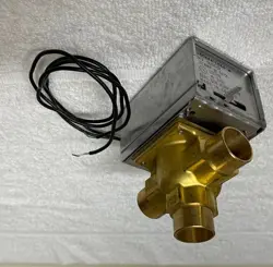 HONEYWELL V8044A1044 SOLENOID VALVE 