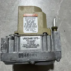 FURNACE GAS VALVE VR8204M 1075 HONEYWELL