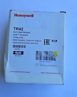 HONEYWELL TR42 ZIO WALL MODULE SYLK ENABLED TEMP ONLY WITH DISPLAY