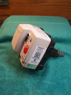 HONEYWELL WV4464B5004 WATER HEATER LP GAS VALVE