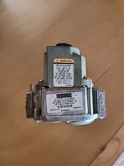 HONEYWELL GAS VALVE VR8205S2858 20466802