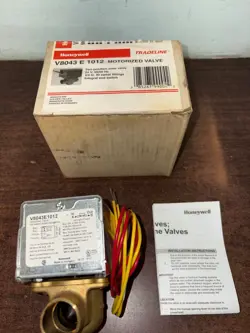 NEW HONEYWELL V8043E1012 MOTORIZED VALVE  S1