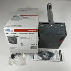 NEW HONEYWELL RA117A 1047 PROTECTORELAY OIL BURNER CONTROLLER 60HZ 120V OEM