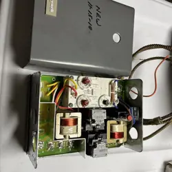 HONEYWELL TYPE R8182H  1070 AQUASTAT 