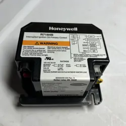 HONEYWELL R7184B1016 OIL PRIMARY CONTROL BOARD