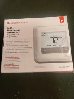 HONEYWELL HOME T4 PRO PROGRAMMABLE THERMOSTAT TH4110U2005 PROSERIES