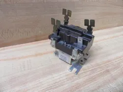 HONEYWELL R8222A 1085 RELAY R8222A1085