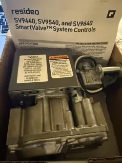 RESIDEO SV9451Q3098 2 STAGE GAS VALVE