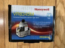 HONEYWELL VR8345M4302 UNIVERSAL ELECTRONIC IGNITION GAS VALVE NEW
