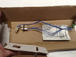 HONEYWELL Q3400A 1024 IGNITER/FLAME ROD ASSY Q3450 Q3620 Q3480