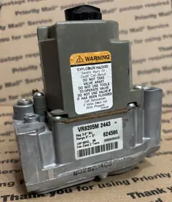 HONEYWELL VR8205M 2443 VR8205M2443 FURNACE GAS VALVE OEM NORDYNE 624586🔥CHECKED
