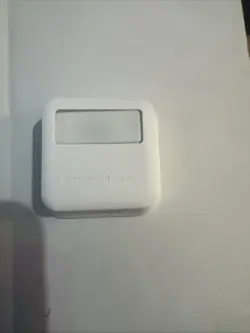 C7189R3002REDLINKWIRELESSROOMSENSOR