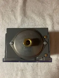 HONEYWELL L4079B 1033