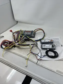 HONEYWELL CARRIER ECONOMIZER CONTROLLER W7220 & TEMPERATURE C7250A1001 + WIRING