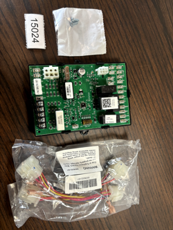ST9120U UNIVERSAL