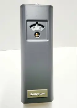 HONEYWELL L6006A 1145 AQUASTAT,100-240°F RANGE, ADJ. DIFFERENTIAL 5-30°F ( NOS )