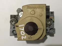 VR8205M2443