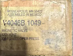 HONEYWELL V4046B1049 MAGNETIC OIL VALVE 120V 60HZ 300 PSI MAX NOS