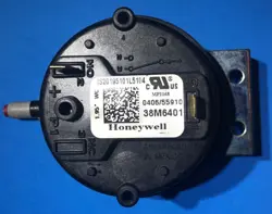 HONEYWELL 38M6401 PRESSURE SWITCH IS20195101L5104 / 1.95