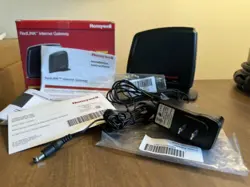 HONEYWELL REDLINK INTERNET GATEWAY THM6000R1002 W/ POWER SUPPLY ORIGINAL BOX