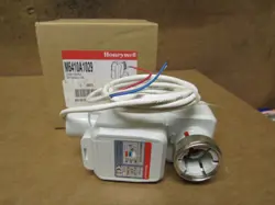 HONEYWELL M6410A1029 LINEAR ELECTRIC ZONE VALVE ACTUATOR 24V FLOATING 40LBS