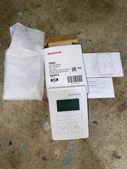 (BRAND NEW) HONEYWELL TR42