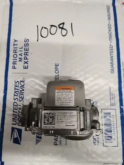 HONEYWELL VR8215S1248 FURNACE GAS VALVE GOODMAN 102837-01