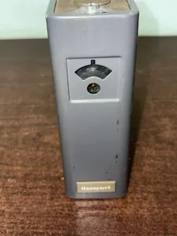 L6006C1018 AQUASTAT B383