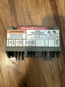 HONEYWELL S8600M1005 1IGNITION CONTROL MODULE HQ1011449HW S8600M