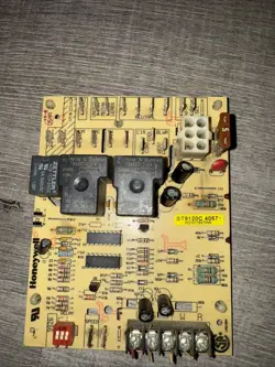 OEM HONEYWELL ST9120C 4057 FURNACE CONTROL BOARD HVAC USA SELLER FREE SHIPPING