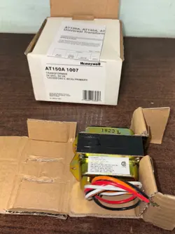 NEW HONEYWELL AT150A1007 TRANSFORMER   B372