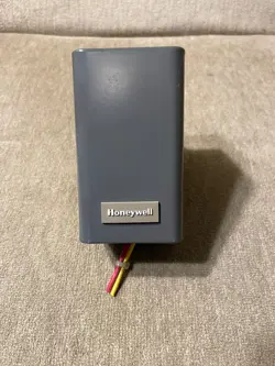 HONEYWELL HI LIMIT CONTROL AQUASTAT L4080B 1261 WORKING CONDITION