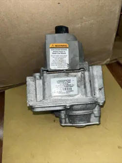 VR8304P4298